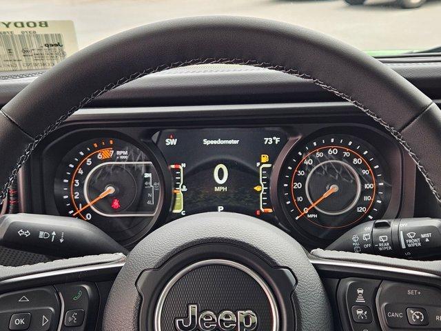 new 2025 Jeep Wrangler car, priced at $67,176