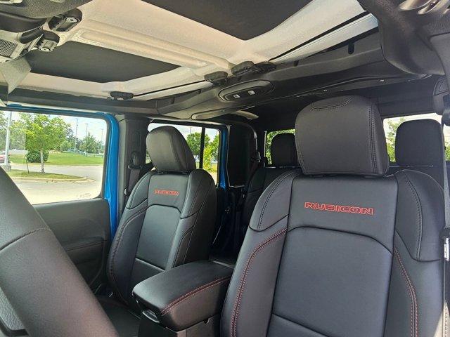 new 2025 Jeep Gladiator car, priced at $55,156