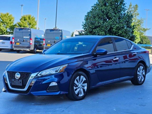 used 2019 Nissan Altima car, priced at $15,999