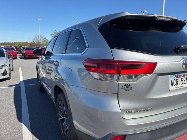 used 2018 Toyota Highlander car, priced at $21,995