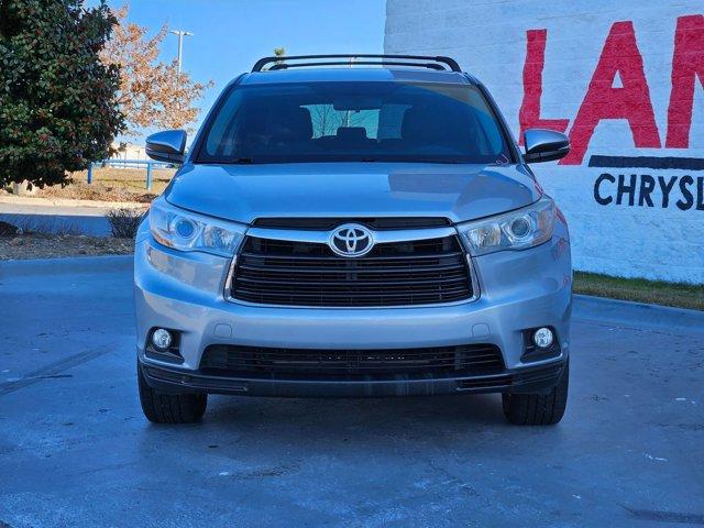 used 2016 Toyota Highlander car, priced at $17,250