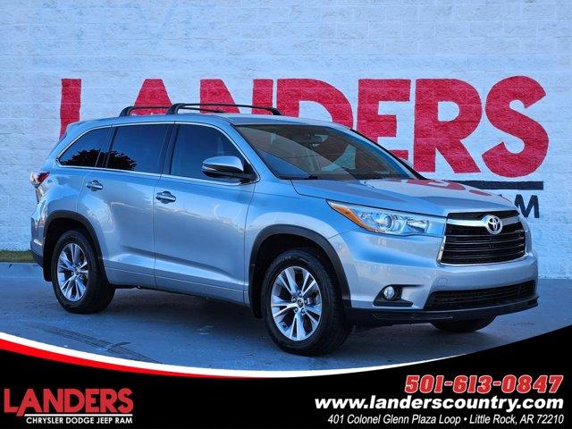 used 2016 Toyota Highlander car, priced at $19,750