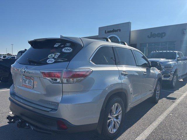 used 2016 Toyota Highlander car, priced at $19,995