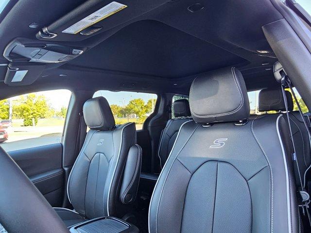 new 2026 Chrysler Pacifica car, priced at $53,999