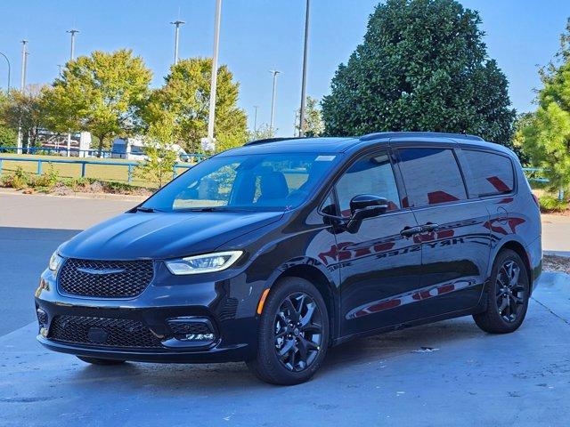 new 2026 Chrysler Pacifica car, priced at $53,999