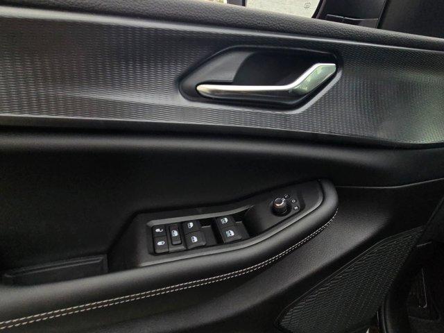 new 2025 Jeep Grand Cherokee car, priced at $38,724