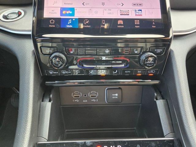 new 2025 Jeep Grand Cherokee car, priced at $51,609