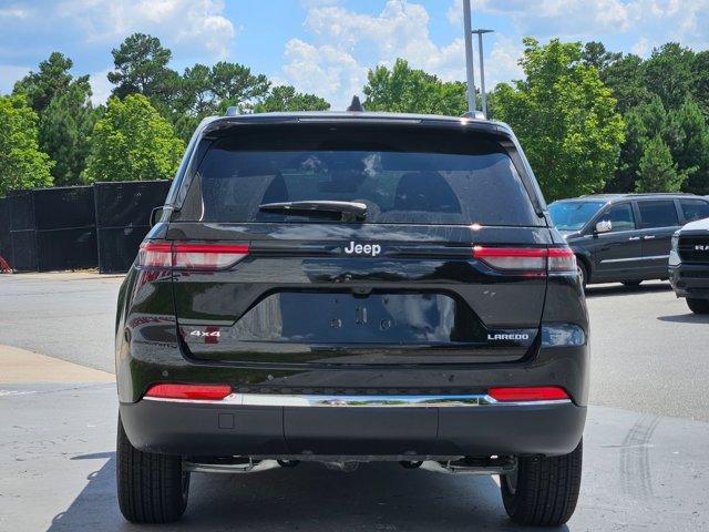 new 2025 Jeep Grand Cherokee car, priced at $41,772