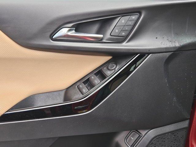 used 2025 Chevrolet Equinox car, priced at $30,124