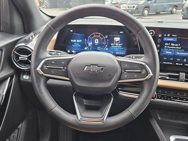 used 2025 Chevrolet Equinox car, priced at $30,124