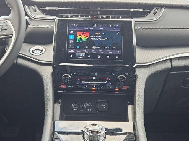 used 2024 Jeep Grand Cherokee L car, priced at $31,995