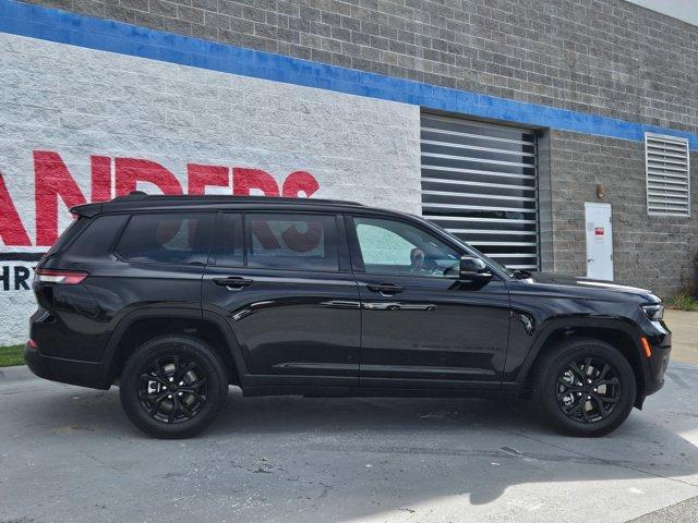 used 2024 Jeep Grand Cherokee L car, priced at $31,995