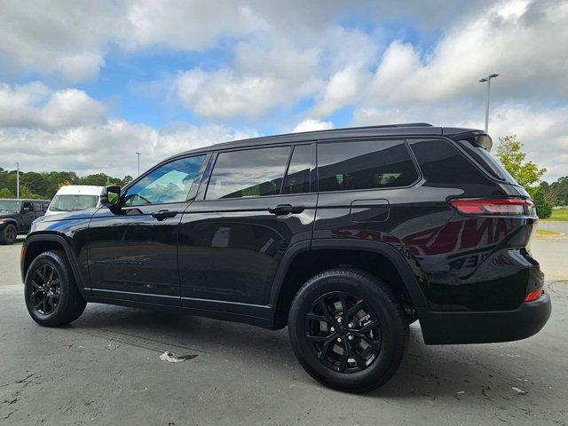 used 2024 Jeep Grand Cherokee L car, priced at $31,995