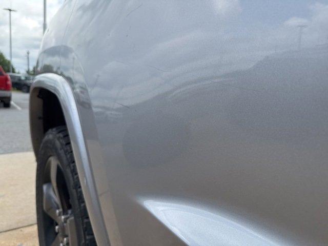 used 2015 Jeep Grand Cherokee car, priced at $17,995