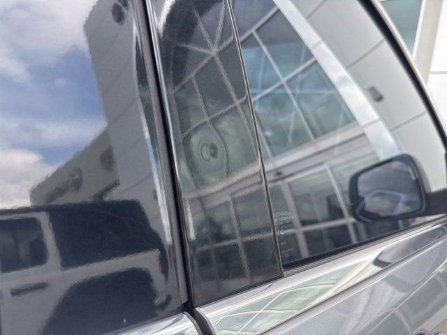 used 2015 Jeep Grand Cherokee car, priced at $17,995