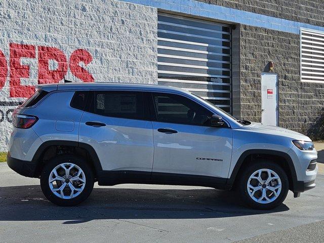 new 2025 Jeep Compass car, priced at $29,384