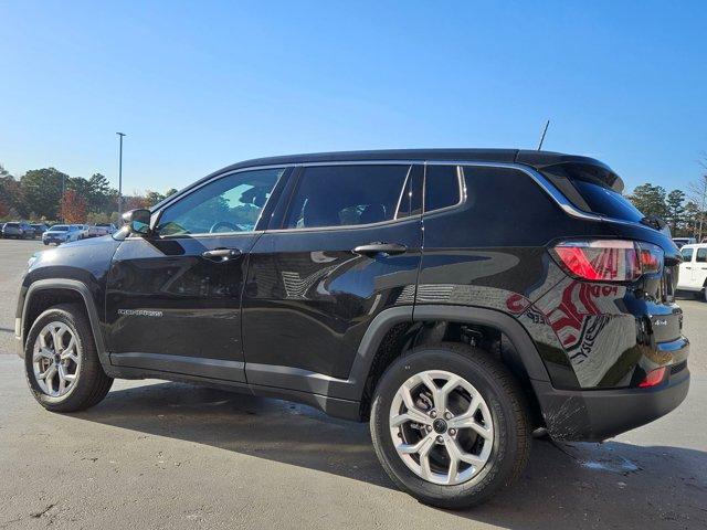 new 2025 Jeep Compass car, priced at $29,384