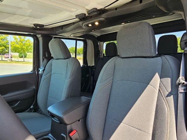new 2025 Jeep Gladiator car, priced at $49,013