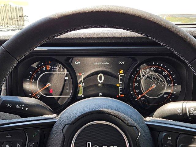new 2025 Jeep Gladiator car, priced at $49,013