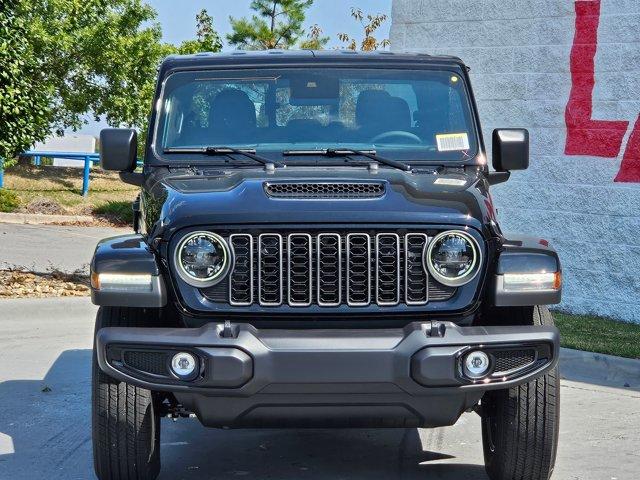 new 2025 Jeep Gladiator car, priced at $49,013