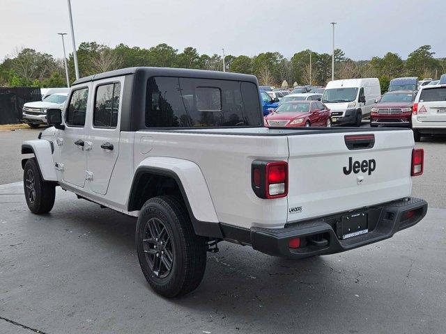 new 2024 Jeep Gladiator car, priced at $41,796