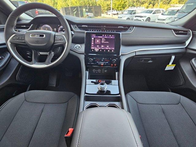 new 2025 Jeep Grand Cherokee L car, priced at $40,864