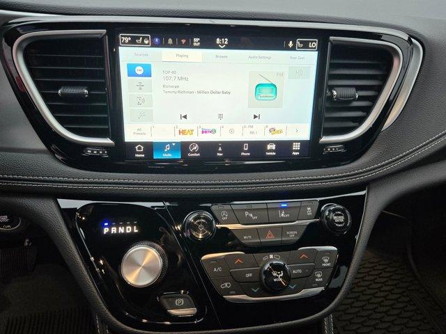 new 2026 Chrysler Pacifica car