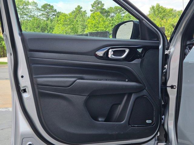 new 2025 Jeep Compass car, priced at $34,786