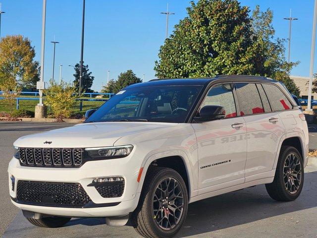 new 2025 Jeep Grand Cherokee car, priced at $70,189