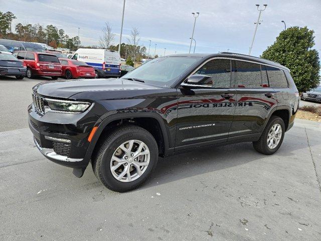 new 2024 Jeep Grand Cherokee L car, priced at $61,409