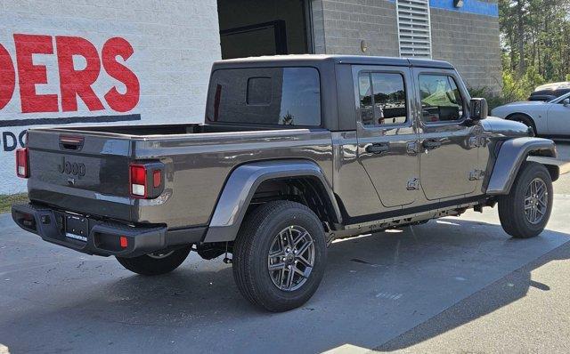 new 2024 Jeep Gladiator car, priced at $42,955