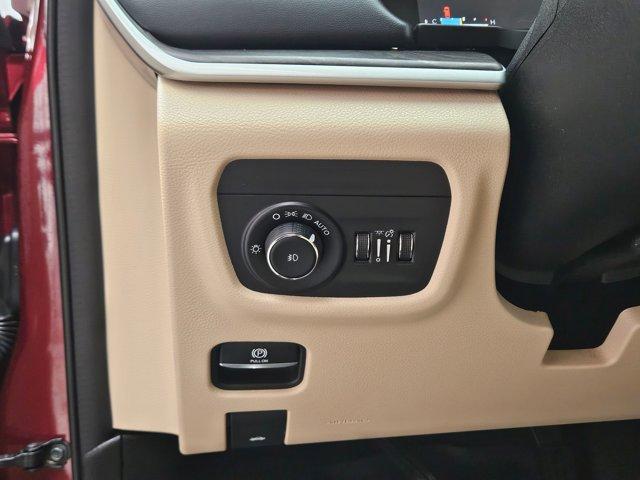 used 2022 Jeep Grand Cherokee car, priced at $30,124