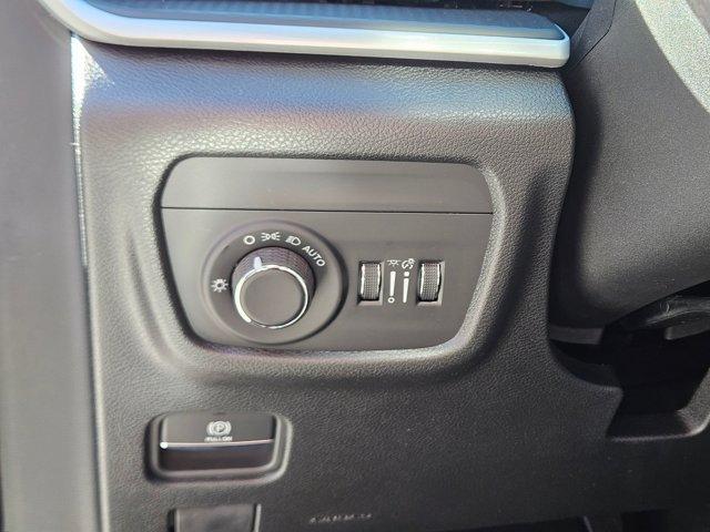 new 2025 Jeep Grand Cherokee car, priced at $49,370