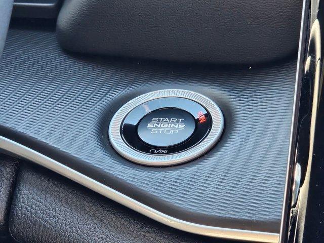 new 2025 Jeep Grand Cherokee car, priced at $49,370