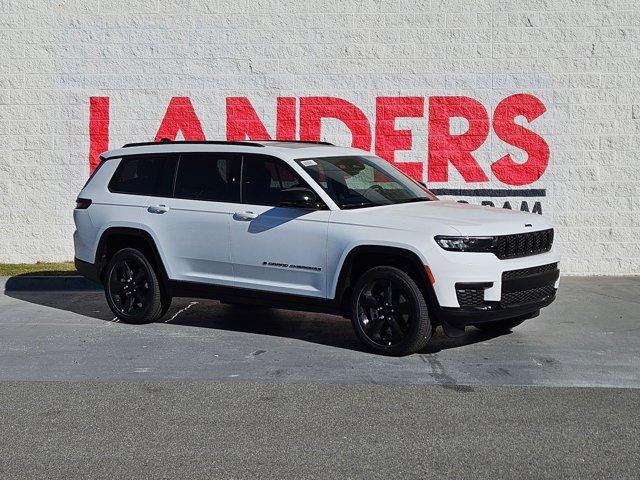 new 2025 Jeep Grand Cherokee L car, priced at $49,874