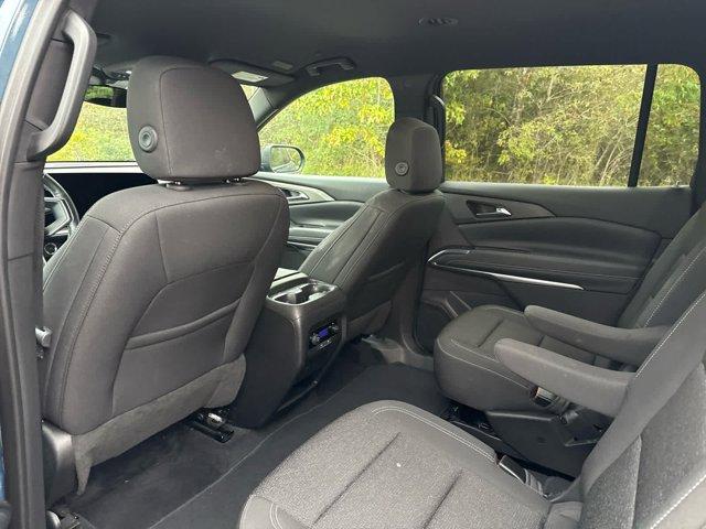 used 2025 Chevrolet Traverse car, priced at $36,629