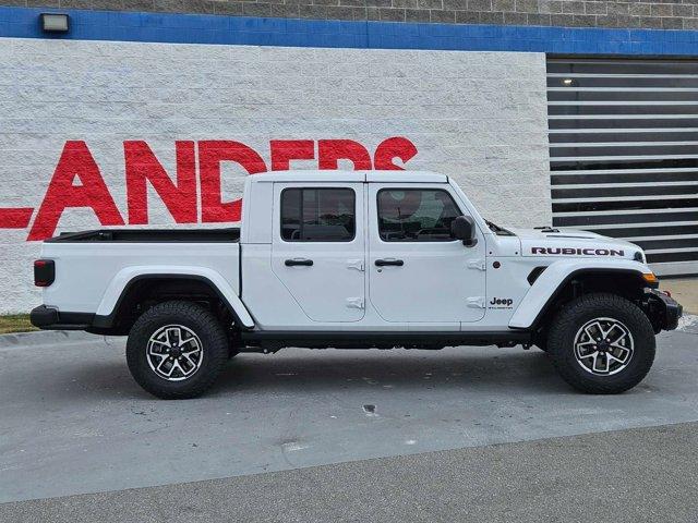 new 2024 Jeep Gladiator car, priced at $53,292