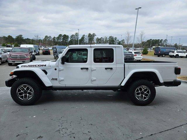 new 2024 Jeep Gladiator car, priced at $53,292