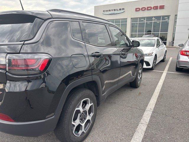 used 2022 Jeep Compass car, priced at $25,995