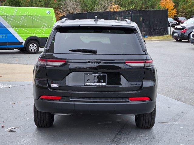 new 2025 Jeep Grand Cherokee car, priced at $45,193
