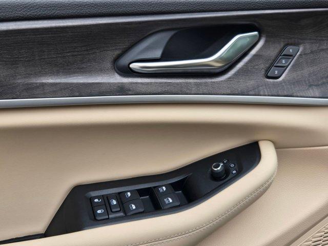 new 2025 Jeep Grand Cherokee car, priced at $45,193