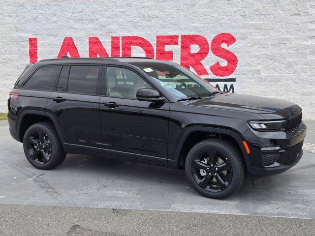 new 2025 Jeep Grand Cherokee car, priced at $45,193