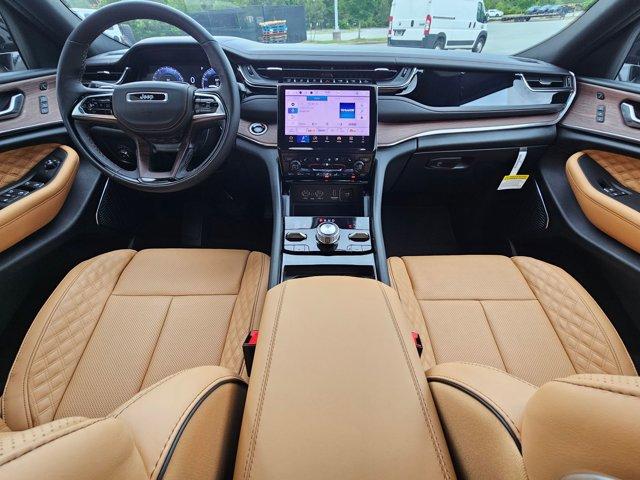 new 2025 Jeep Grand Cherokee car, priced at $64,957