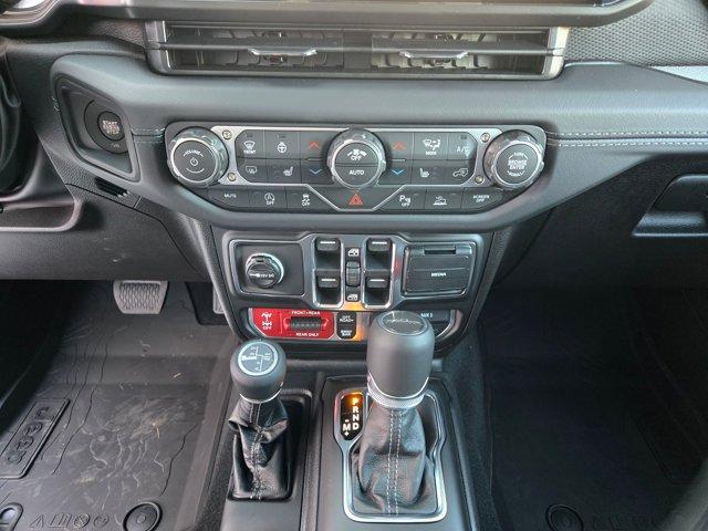 new 2026 Jeep Gladiator car