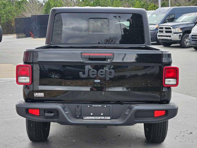 new 2024 Jeep Gladiator car, priced at $42,271