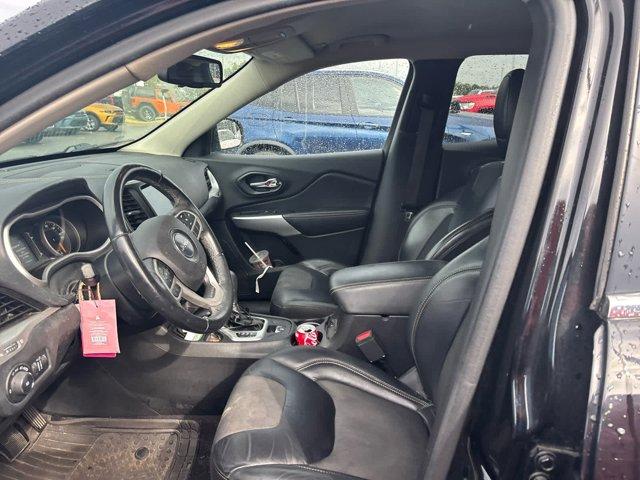 used 2018 Jeep Cherokee car, priced at $12,995