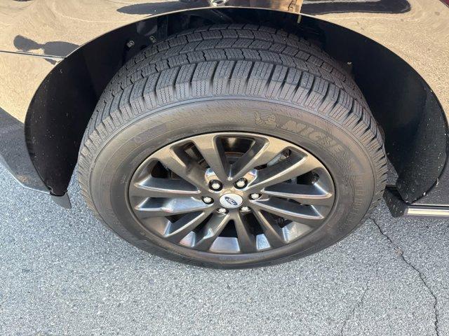 used 2019 Ford Expedition car, priced at $31,995