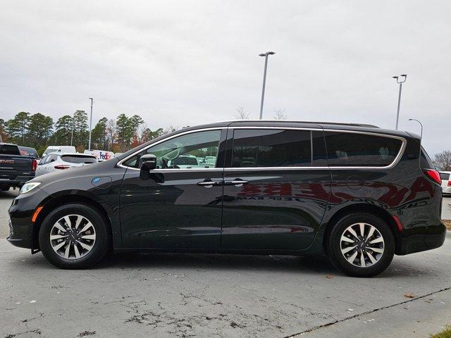 used 2021 Chrysler Pacifica car, priced at $24,250