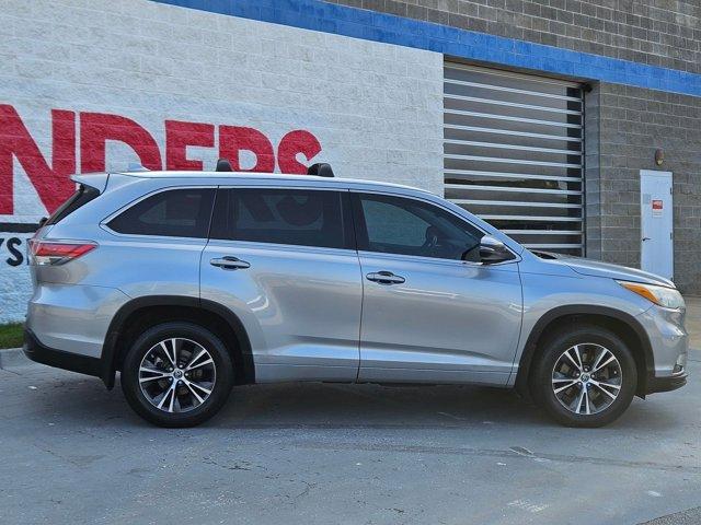 used 2016 Toyota Highlander car, priced at $14,995