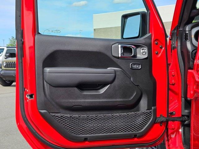 new 2025 Jeep Gladiator car, priced at $42,477